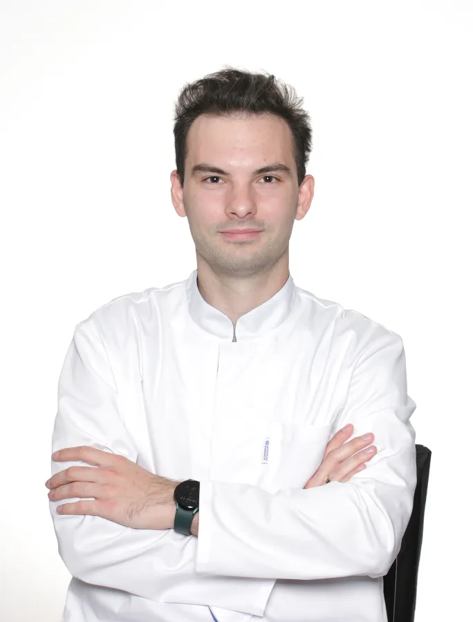 Исмагилов Артем Олегович